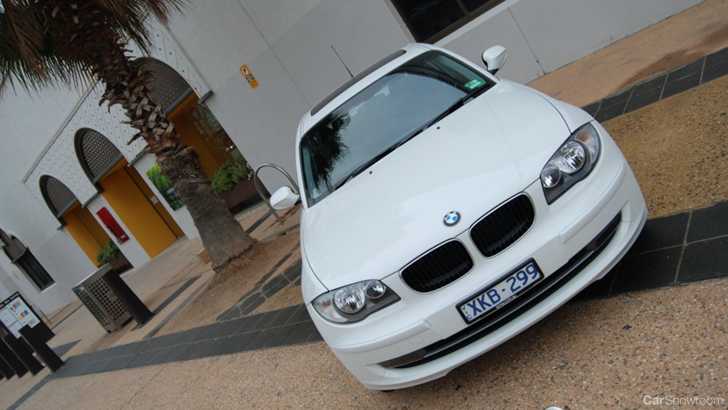 2010 BMW 1 5D HATCHBACK 18D
