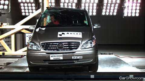 2010 MERCEDES-BENZ VITO