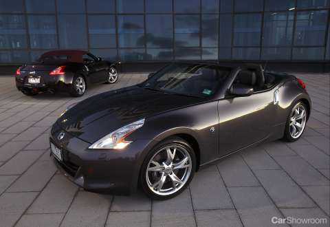2010 NISSAN 370Z