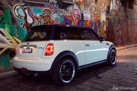 2010 MINI COOPER D