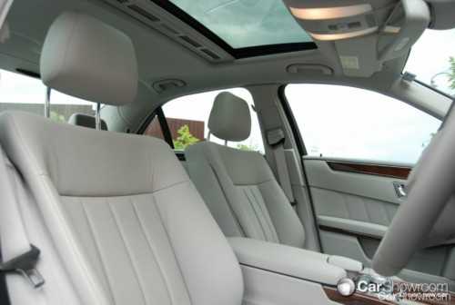 2010 MERCEDES-BENZ E350
