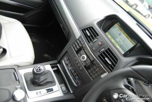 2010 MERCEDES-BENZ E500 AVANTGARDE