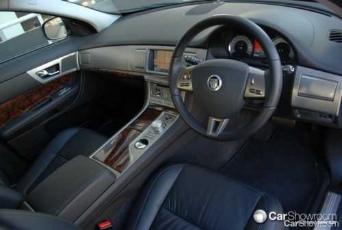 2010 JAGUAR XF