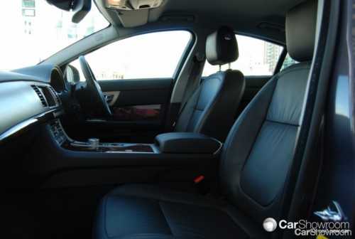 2010 JAGUAR XF