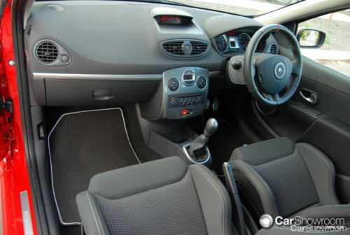 2010 RENAULT CLIO 3D HATCHBACK SPORT 197 F1 TEAM R27