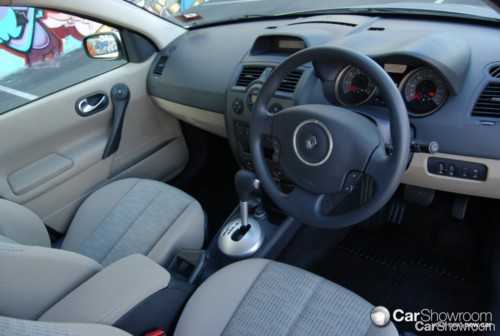 2009 RENAULT MEGANE