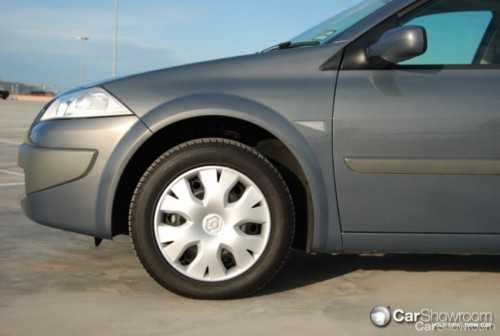 2009 RENAULT MEGANE