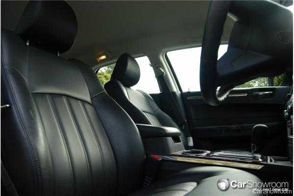 2009 CHRYSLER 300C