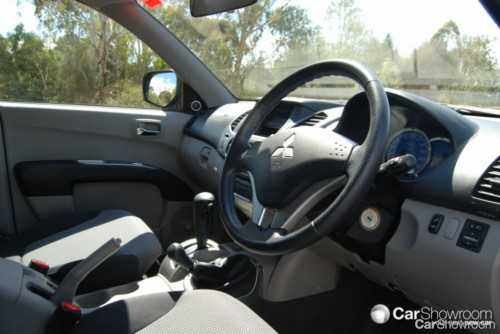 2009 MITSUBISHI TRITON GLX-R 4X4