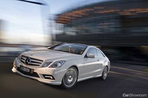 2009 MERCEDES-BENZ E200K