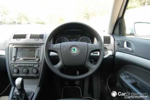 2009 SKODA OCTAVIA