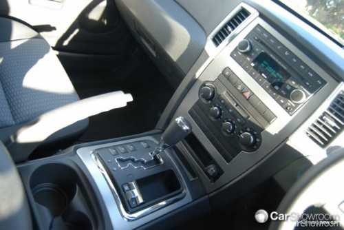 2009 JEEP GRAND CHEROKEE LAREDO 4X4