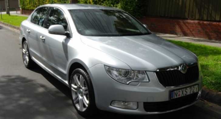 2009 SKODA SUPERB
