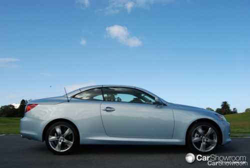 2009 LEXUS IS250C