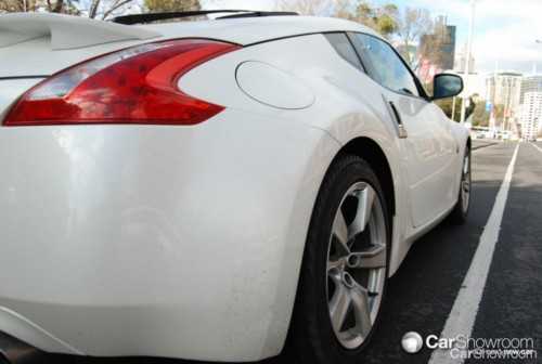 2009 NISSAN 370Z