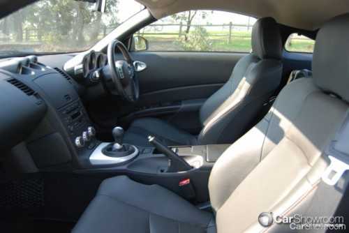2009 NISSAN 370Z