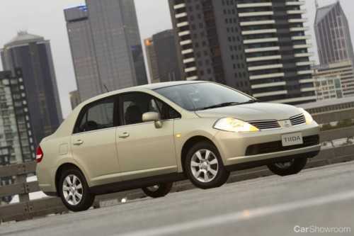 2009 NISSAN TIIDA
