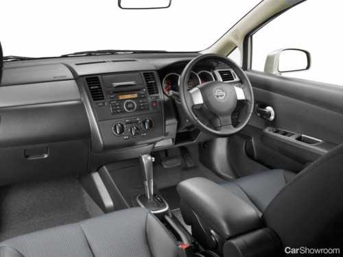 2009 NISSAN TIIDA