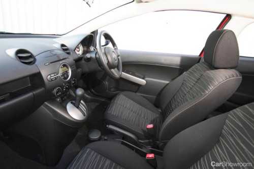 2009 MAZDA MAZDA2