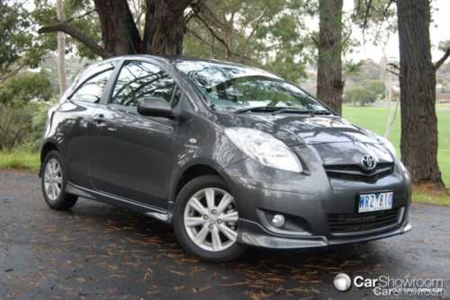 2009 TOYOTA YARIS