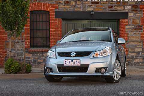 2010 SUZUKI SX4