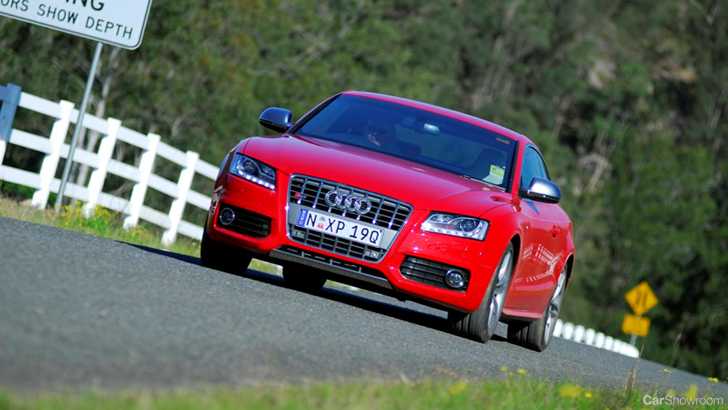 2010 AUDI S5