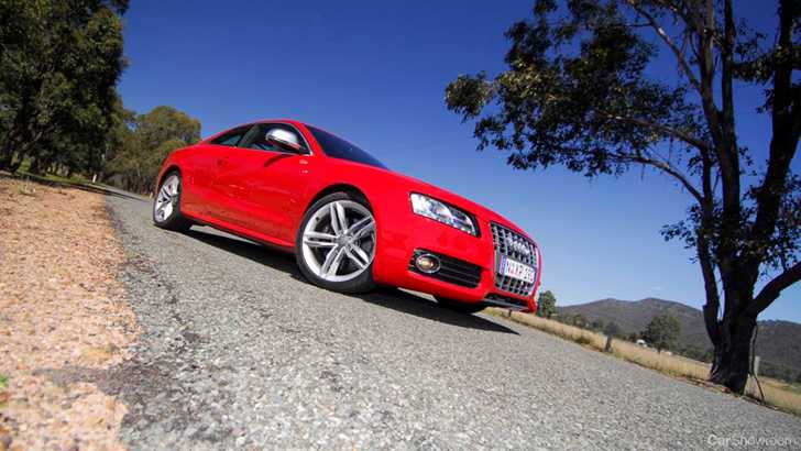 2010 AUDI S5
