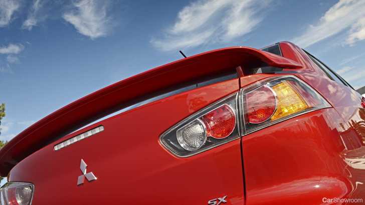 2010 MITSUBISHI LANCER