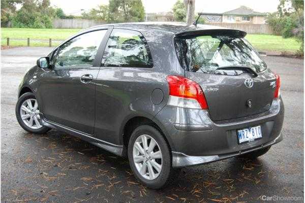 2010 TOYOTA