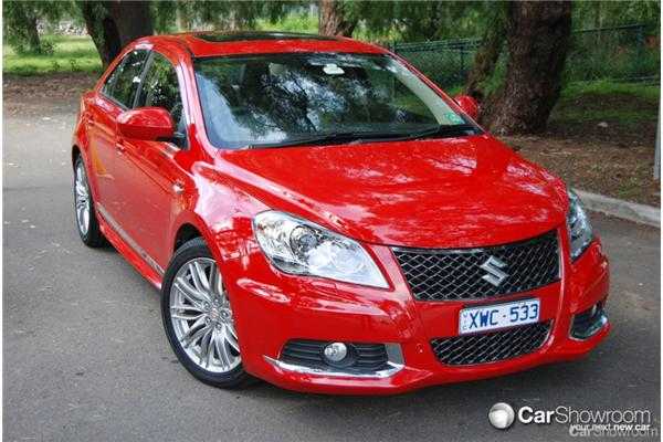 2010 SUZUKI KIZASHI