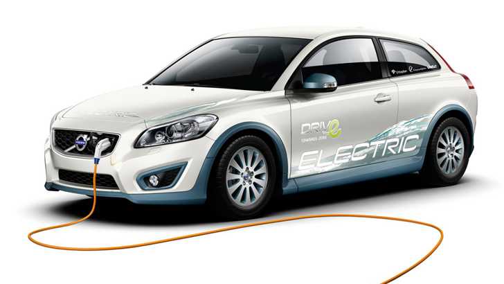 2011 VOLVO C30 3D HATCHBACK