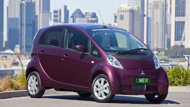 2011 MITSUBISHI