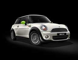2011 MINI COOPER