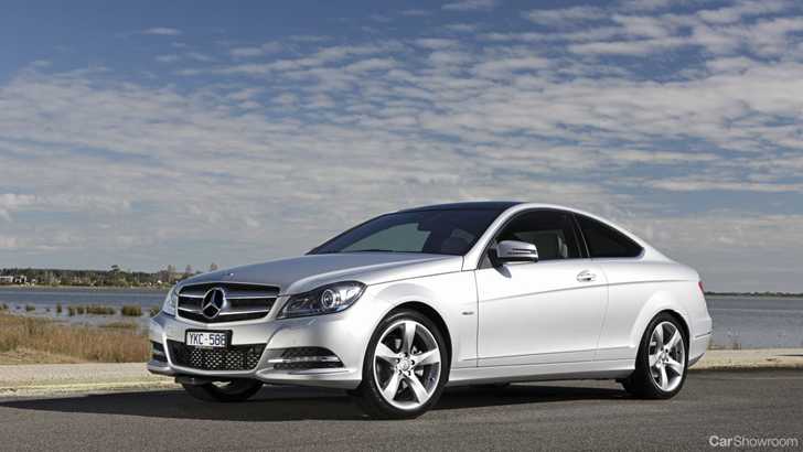 2011 MERCEDES-BENZ C220