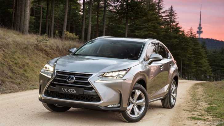 LEXUS