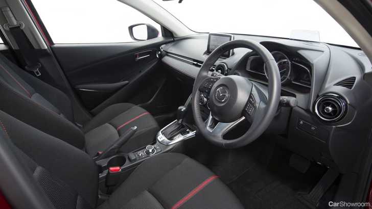2014 MAZDA MAZDA2