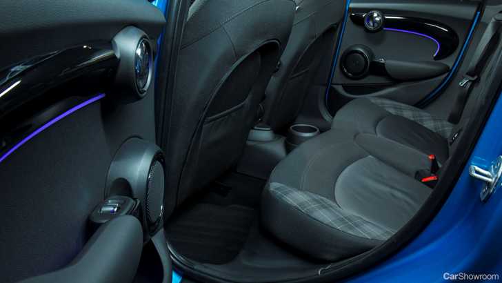 2014 MINI COOPER