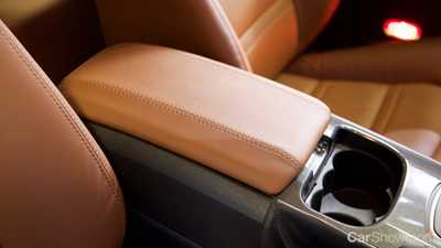 2014 FORD FALCON