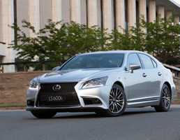 LEXUS