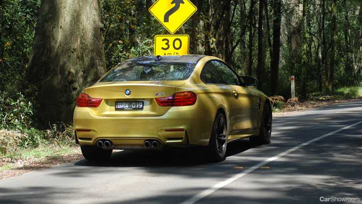 2014 BMW M4 2D COUPE