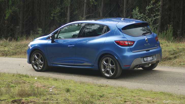 2015 RENAULT CLIO