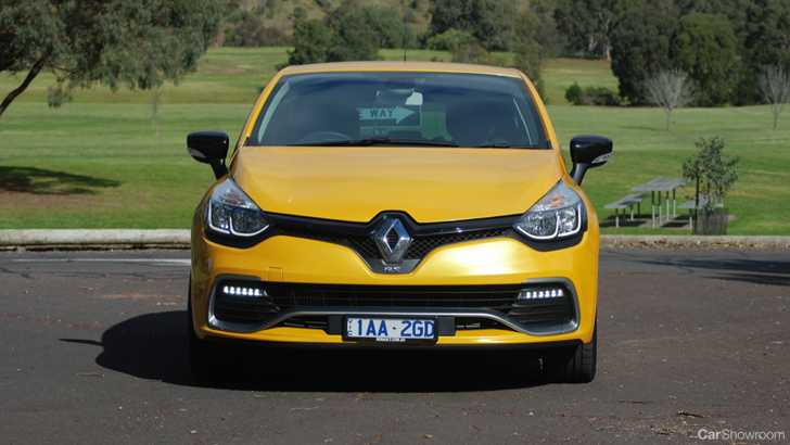 2015 RENAULT CLIO
