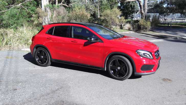 2015 MERCEDES-BENZ GLA 4D WAGON 200 CDI