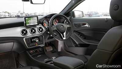 2015 MERCEDES-BENZ GLA 4D WAGON 200 CDI