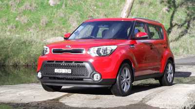 2015 KIA SOUL 4D HATCHBACK