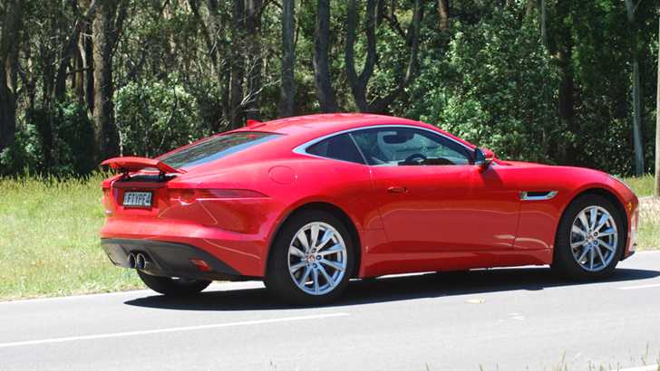 2015 JAGUAR F-TYPE 2D COUPE