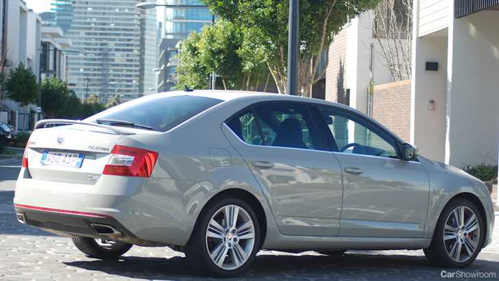 2015 SKODA OCTAVIA 5D HATCHBACK RS 162 TSI
