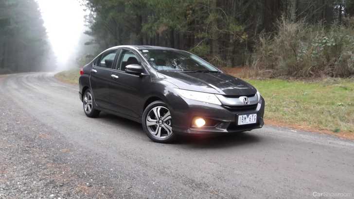 2015 HONDA CITY