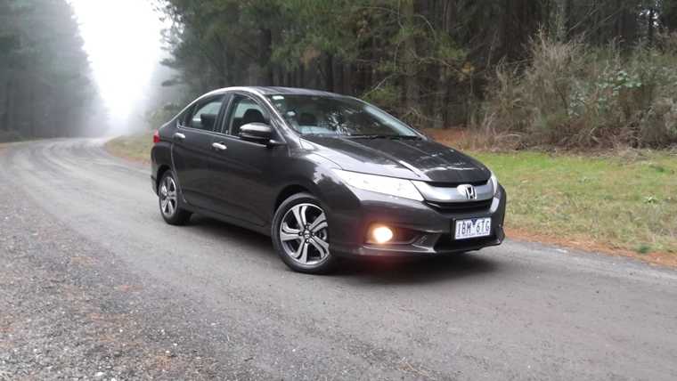 2015 HONDA CITY