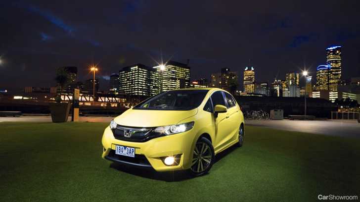 2015 HONDA JAZZ
